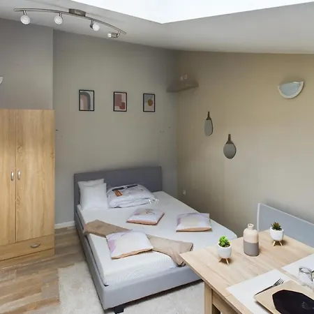 Le Cocoon Romillon Apartman